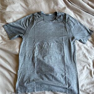 Lululemon Metal Vent T-shirt Tee Grey Gray